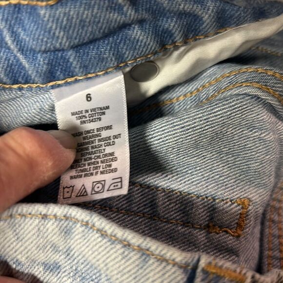 AéRopostale mom jeans size 6. 2 - Picture 6 of 6